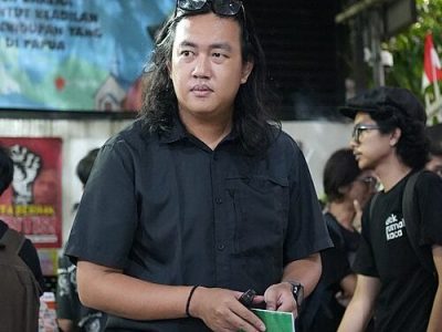 Attaqué à l&rsquo;acide pour son activisme anti-militariste